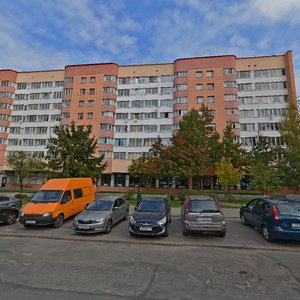 Минск, Улица Максима Танка, 4: фото