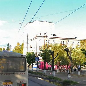 Oktyabrskiy Avenue, 4, : foto