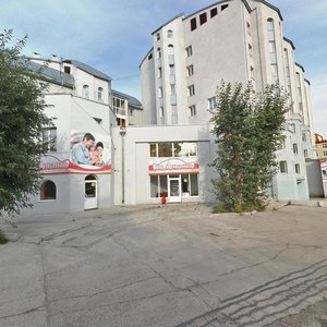Altayskaya Street, 10, : foto
