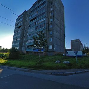 1 мурманск. Мурманск улица Ростинская. Мурманск улица Ростинская 1. Мурманск ул Ростинская 9а. Мурманск улица Ростинская 3.