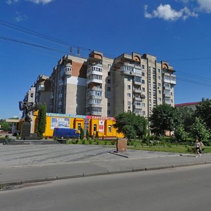 Хмельницкий, Прибугская улица, 2: фото