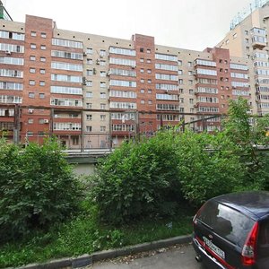 Bratev Kashirinykh Street, 12, Chelyabinsk: photo