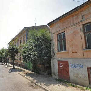 Vulytsia 28 Chervnia, 63, Chernivtsi: photo