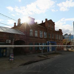 Polyakova Street, 6, Astrahan: photo