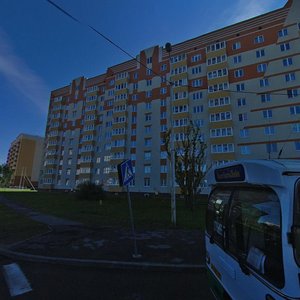 Калининград, Улица Генерала Челнокова, 32: фото