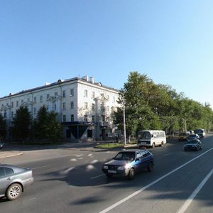Oktyabrya Avenue, 3, : foto
