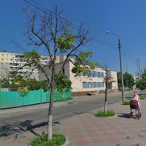 Pryrichna Street, 9, Kyiv: photo