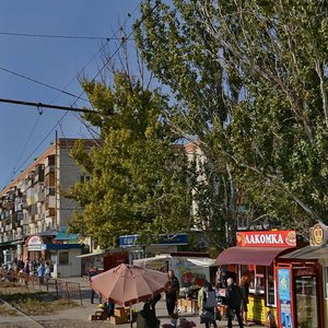 Волжский, Улица Горького, 25Б: фото