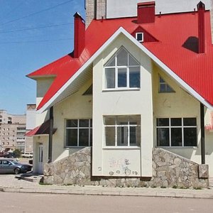 Ulitsa Sukhanova, 2А, : foto
