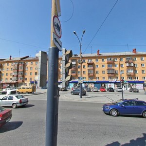 Kosmonavtov Avenue, 49, Yekaterinburg: photo