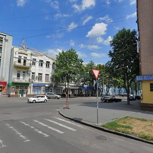 Черкассы, Улица Крещатик, 225: фото