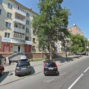 Mamina-Sibiryaka Street, 64, Yekaterinburg: photo