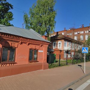 Dzerzhinskogo Street, 13, Kostroma: photo