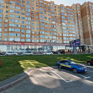 Stroiteley Boulevard, 53, Kemerovo: photo