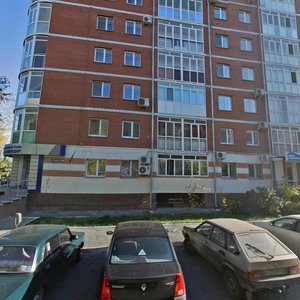 Uritskogo Street, 28, Kurgan: photo