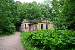 Oranienbaumskoe Highway, 2М, Peterhof: photo