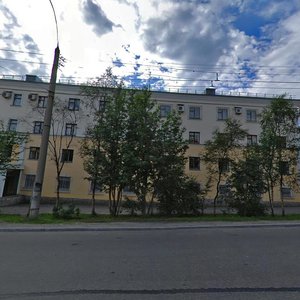Polyarnye Zori Street, 26, : foto