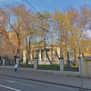 Москва, Улица Остоженка, 49с1: фото