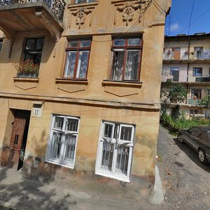 Uzhhorodska vulytsia, No:8, Lviv: Fotoğraflar