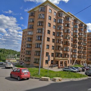 Ovrazhnaya Street, 24к14, Himki: photo