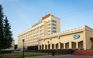 Vesennyaya ulitsa, 20, : foto