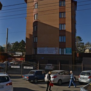 Ставрополь, Улица Розы Люксембург, 51: фото