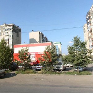 Челябинск, Улица Салавата Юлаева, 27: фото