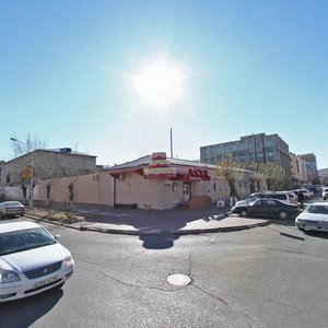 Ulitsa Kurnatovskogo, 18, : foto