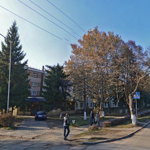Пятигорск, Улица Орджоникидзе, 7: фото