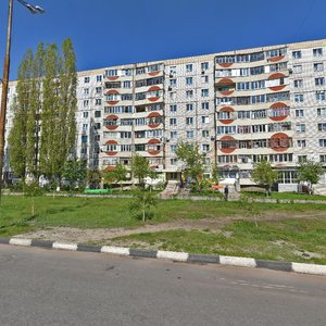 Старый Оскол, Микрорайон Солнечный, 7А: фото