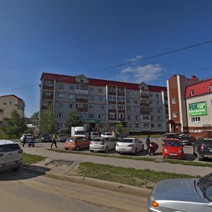 Зеленодольск, Улица Комарова, 16: фото