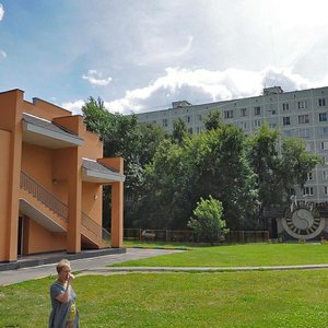 Krasnogo Mayaka Street, 1к1, : foto