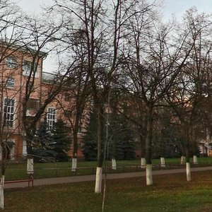 Oktyabrya Avenue, 15, : foto