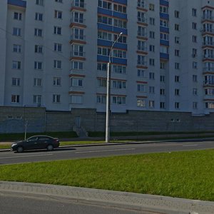 Majakowskaga Street, 100 ، مينسك: صورة