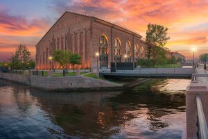 Naberezhnaya Admiralteyskogo kanala, 2И, Saint Petersburg: photo