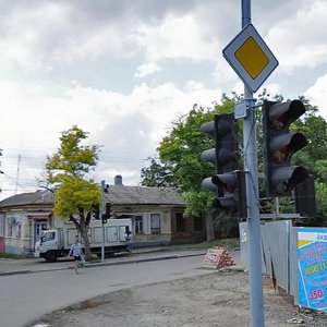 Rozy Lyuksemburg Street, 68, Taganrog: photo