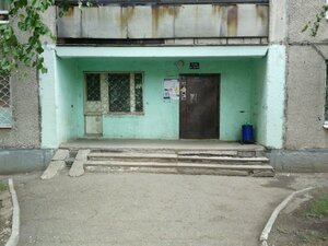 Molodyozhny bulvar, 8, : foto