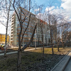 Komsomolskaya Street, 66, : foto