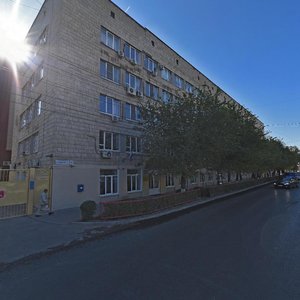 Kommunisticheskaya Street, 28, : foto