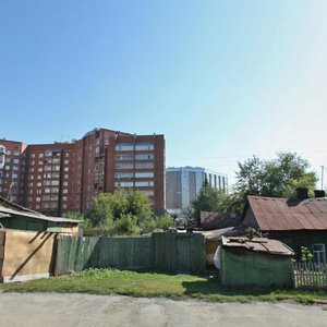 Sem'i Shamshinykh Street, 8, : foto