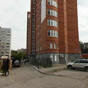 Raboche-Krestyanskaya Street, 22, Perm: photo