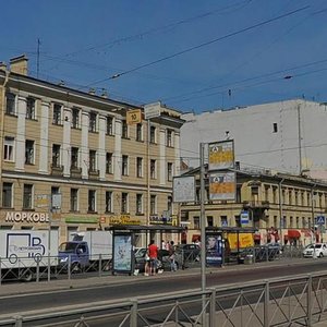 Kuznechniy Lane, 19-21, Saint Petersburg: photo