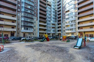 Varshavskaya Street, 19к5, Saint Petersburg: photo