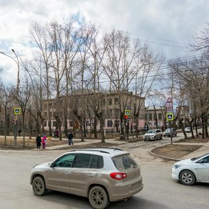 Kosmonavtov Avenue, 65, Yekaterinburg: photo