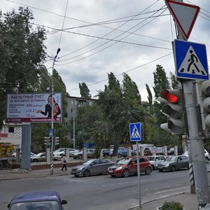 Саратов, Улица имени А.К. Серова, 10: фото