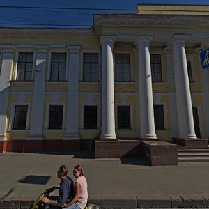 Heroes of Kharkov Avenue, 24, Kharkiv: photo