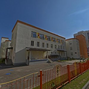 Jezhy Giedrojca Street, 8, Minsk: photo