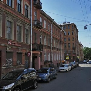 Manezhniy Lane, 7, Saint Petersburg: photo