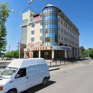 Ïppodromnaya street, 8, Karaganda: photo