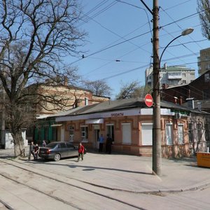 Maksima Gorkogo Street, 54/104, : foto